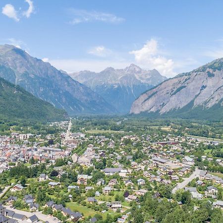 Camping Le Colporteur Ξενοδοχείο Le Bourg-dʼOisans Εξωτερικό φωτογραφία