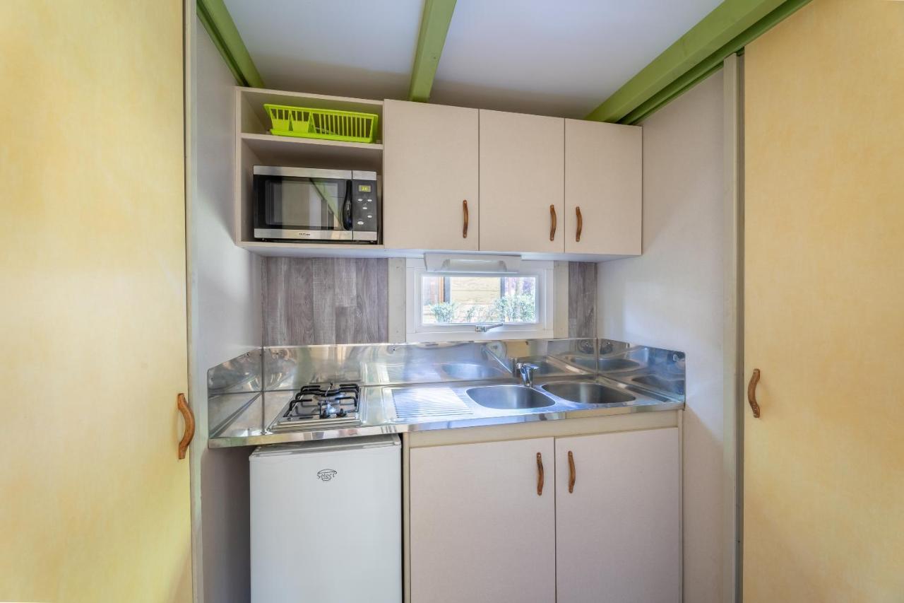 Camping Le Colporteur Ξενοδοχείο Le Bourg-dʼOisans Εξωτερικό φωτογραφία