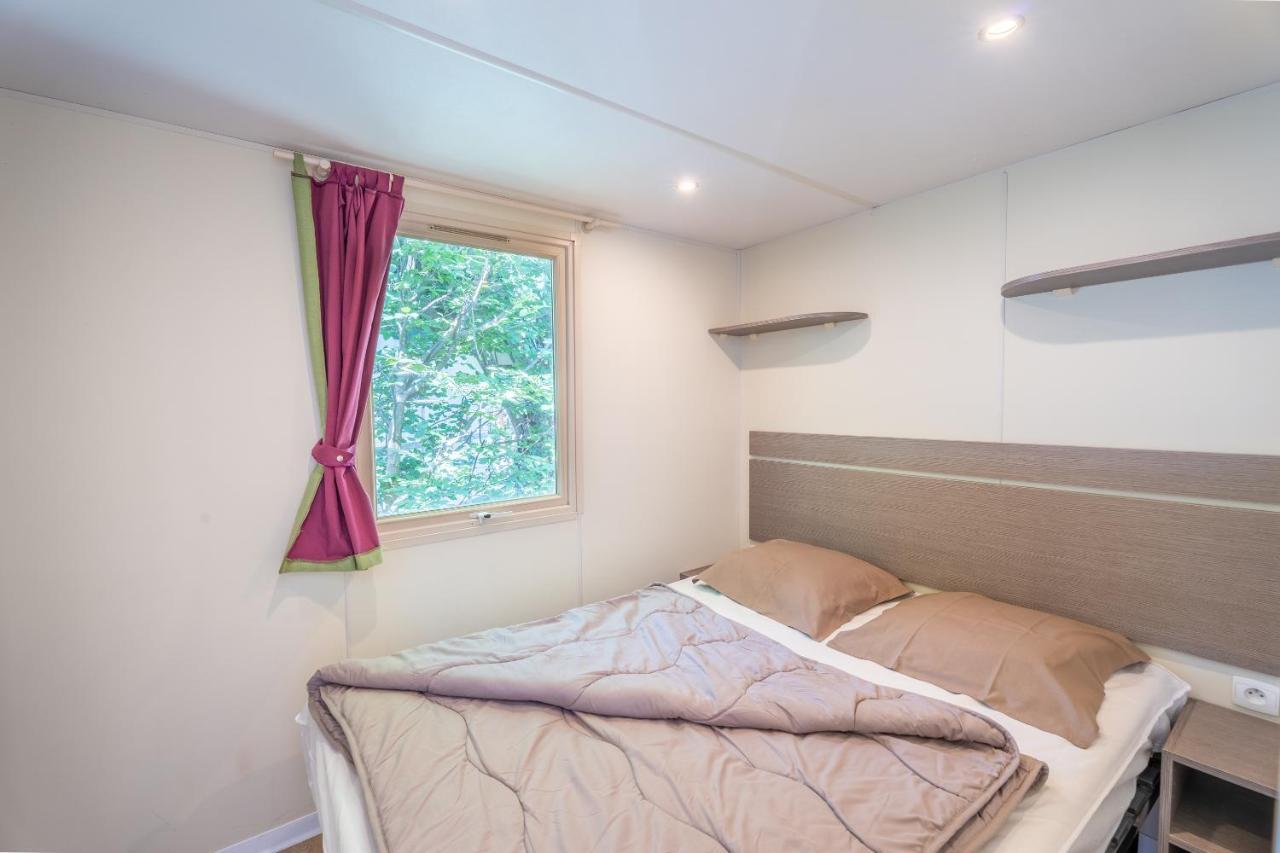 Camping Le Colporteur Ξενοδοχείο Le Bourg-dʼOisans Εξωτερικό φωτογραφία