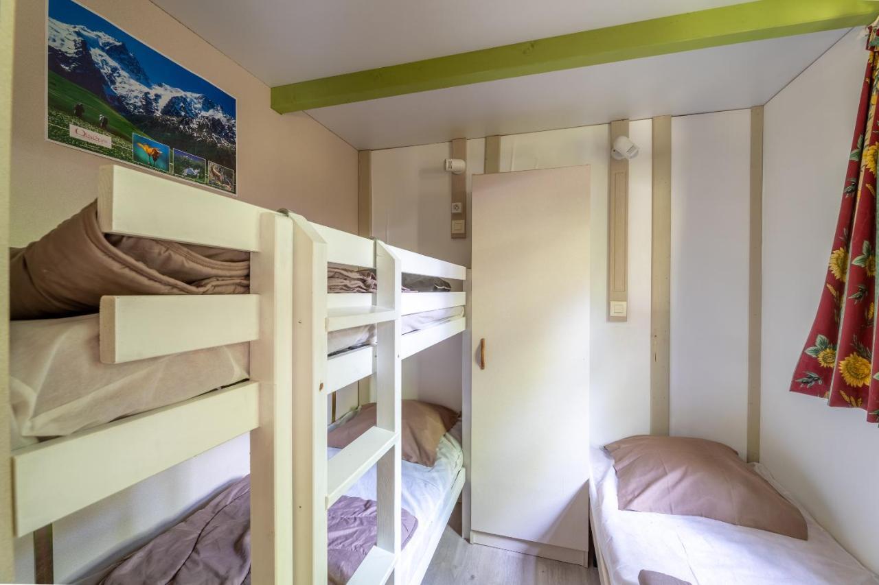 Camping Le Colporteur Ξενοδοχείο Le Bourg-dʼOisans Εξωτερικό φωτογραφία