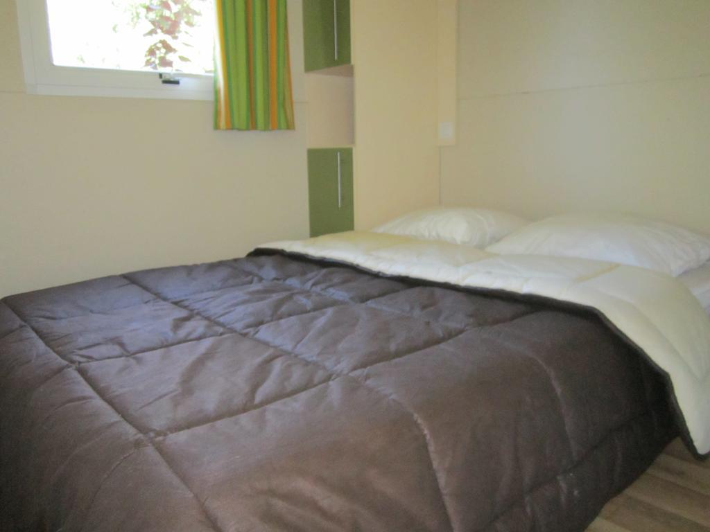 Camping Le Colporteur Ξενοδοχείο Le Bourg-dʼOisans Εξωτερικό φωτογραφία